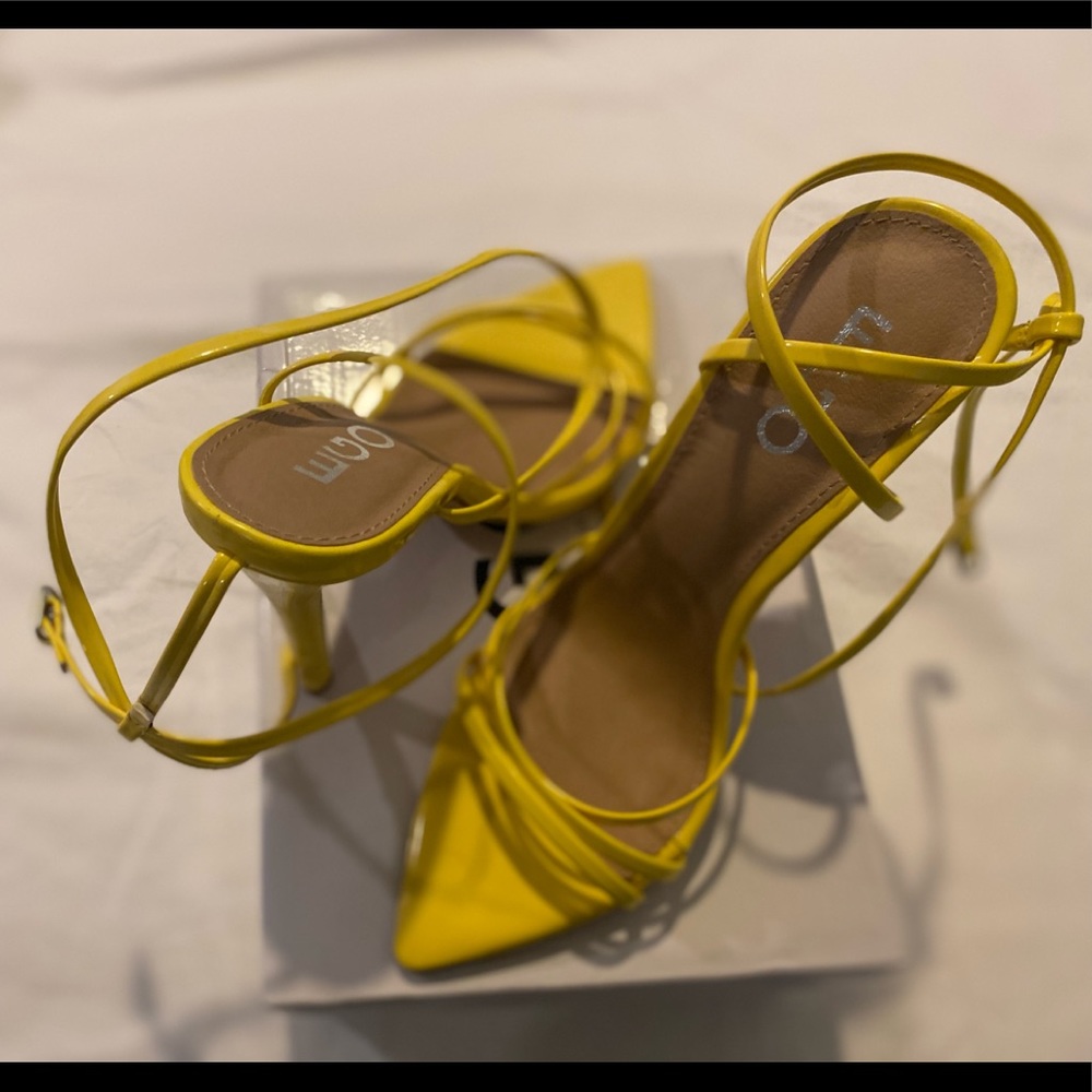 Yellow Pointed Toe Strappy Sandals
